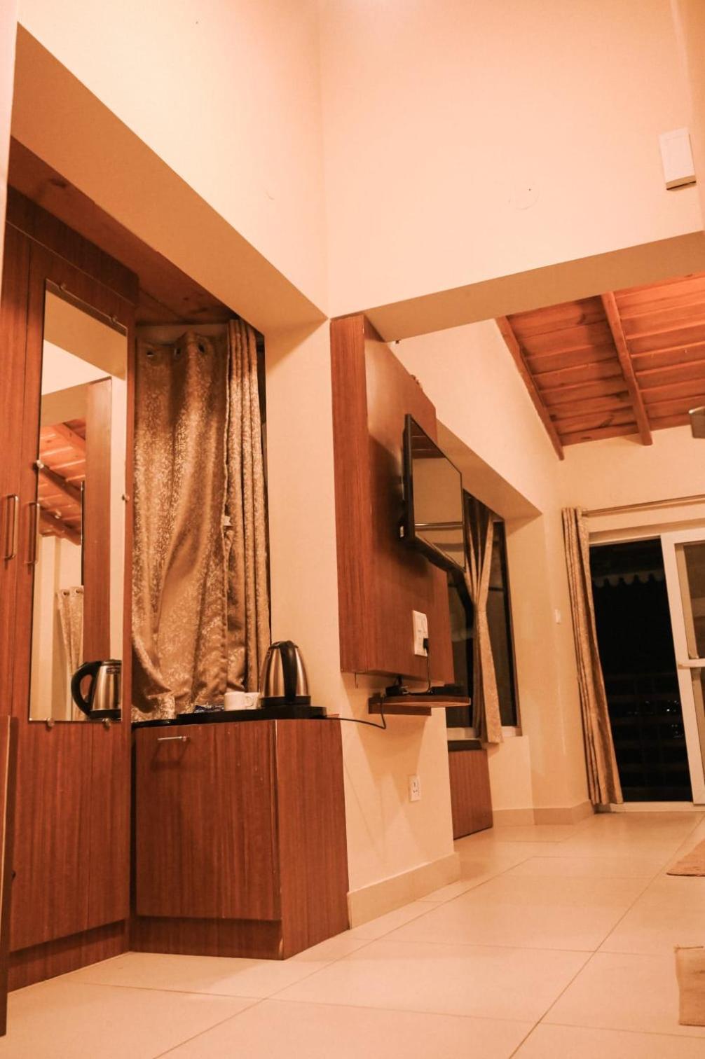 The Wonder Valley Resort Mukteshwar Exterior photo