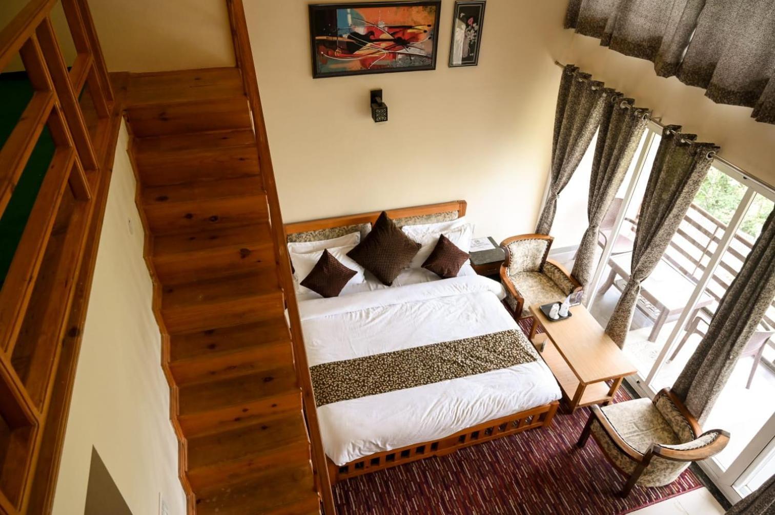 The Wonder Valley Resort Mukteshwar Exterior photo